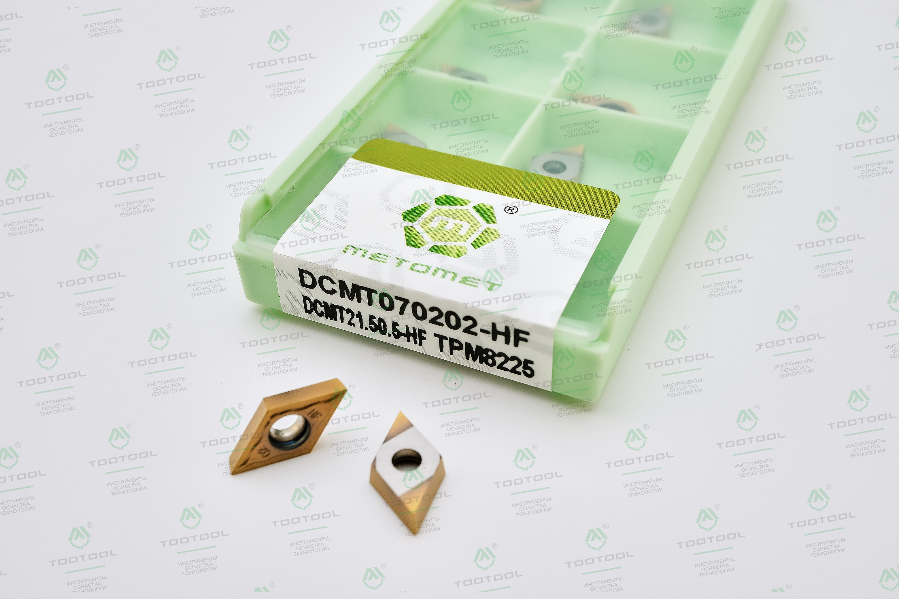 DCMT 070202-HF TPM8225